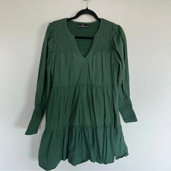 NWOT Tuckernuck Pomander Place Ceci Smocked Dress Long Puff Sleeve Jaguar Green - Picture 3 of 12